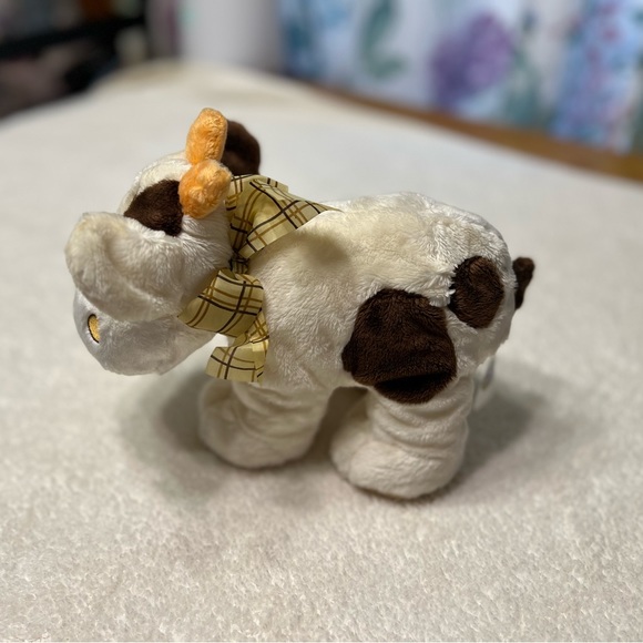 Soft Classics Cow With Rattle - Picture 4 of 8